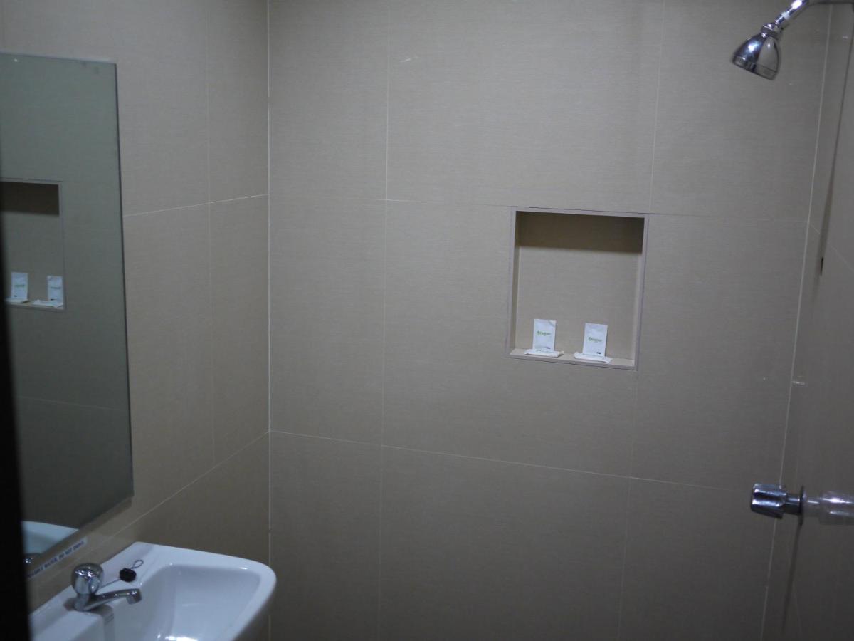 Khokoon Inn Bacolod Ngoại thất bức ảnh